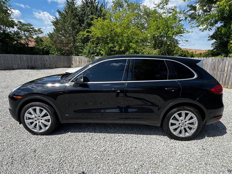Used 2014 Porsche Cayenne AWD/4WD image 8