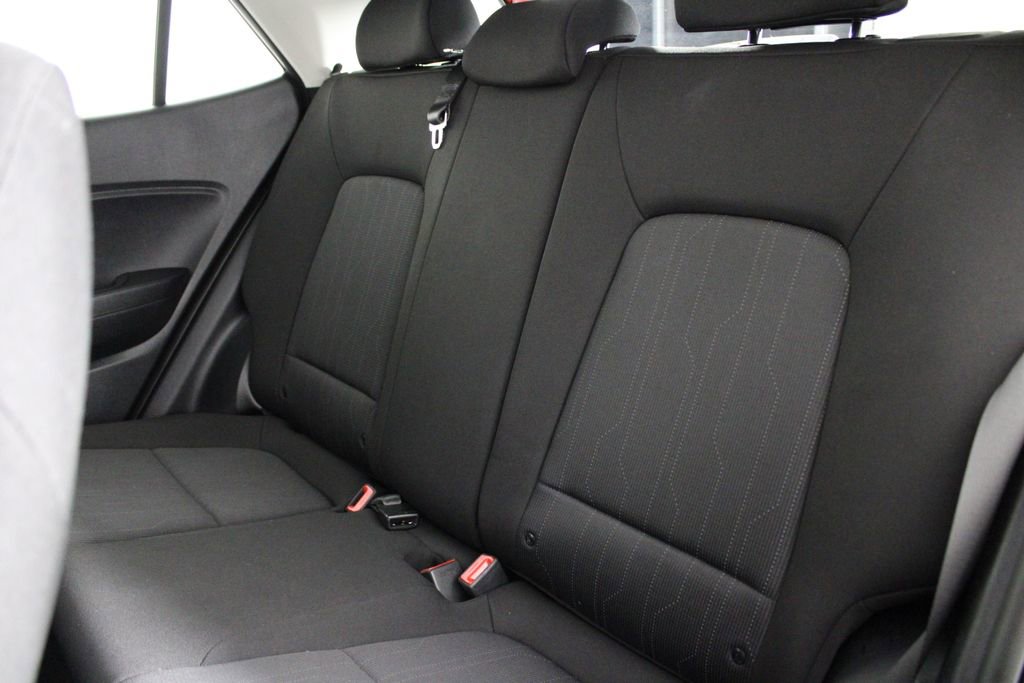 Used 2026 Hyundai Venue SE image 20