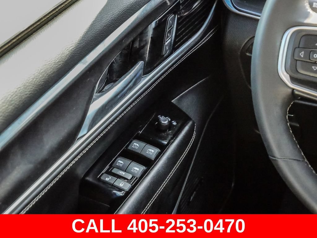 Used 2023 Jeep Wagoneer 4WD w/ Convenience Group I image 55