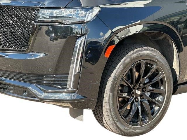 Certified 2024 Cadillac Escalade Sport Platinum w/ LPO, ONYX Package AWD/4WD image 8