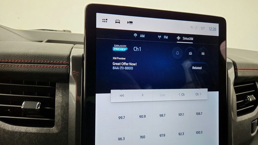 Used 2024 Ford Expedition Limited image 18