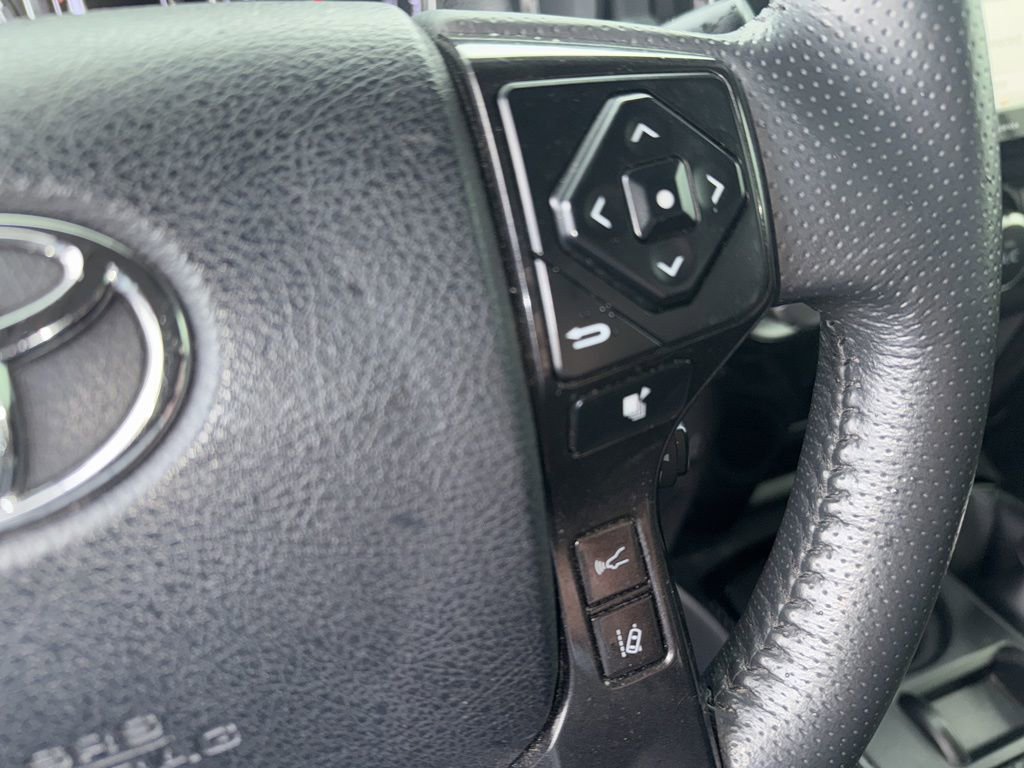 Used 2021 Toyota 4Runner TRD Off-Road Premium image 35