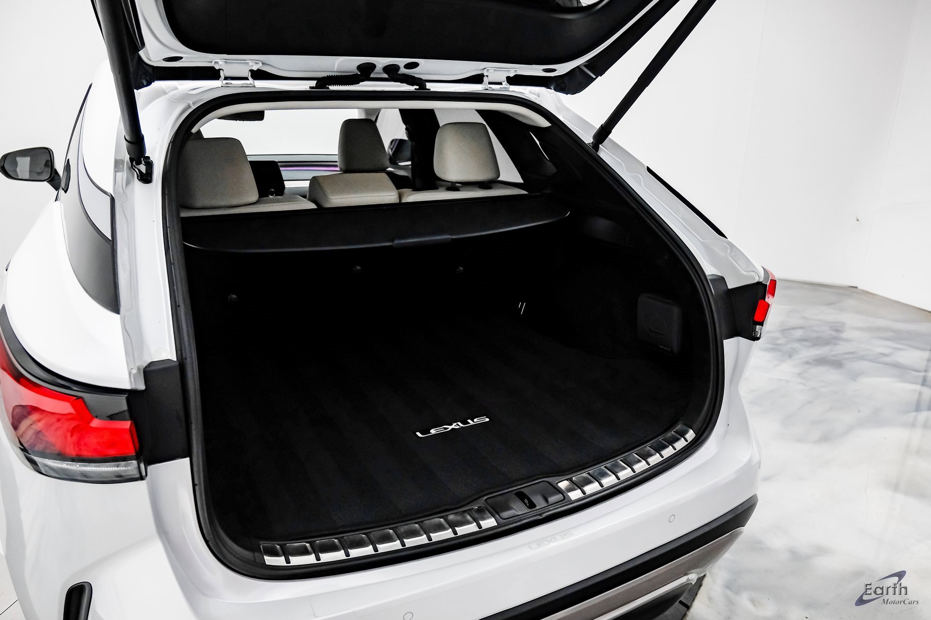 Used 2023 Lexus RX 350 FWD image 91