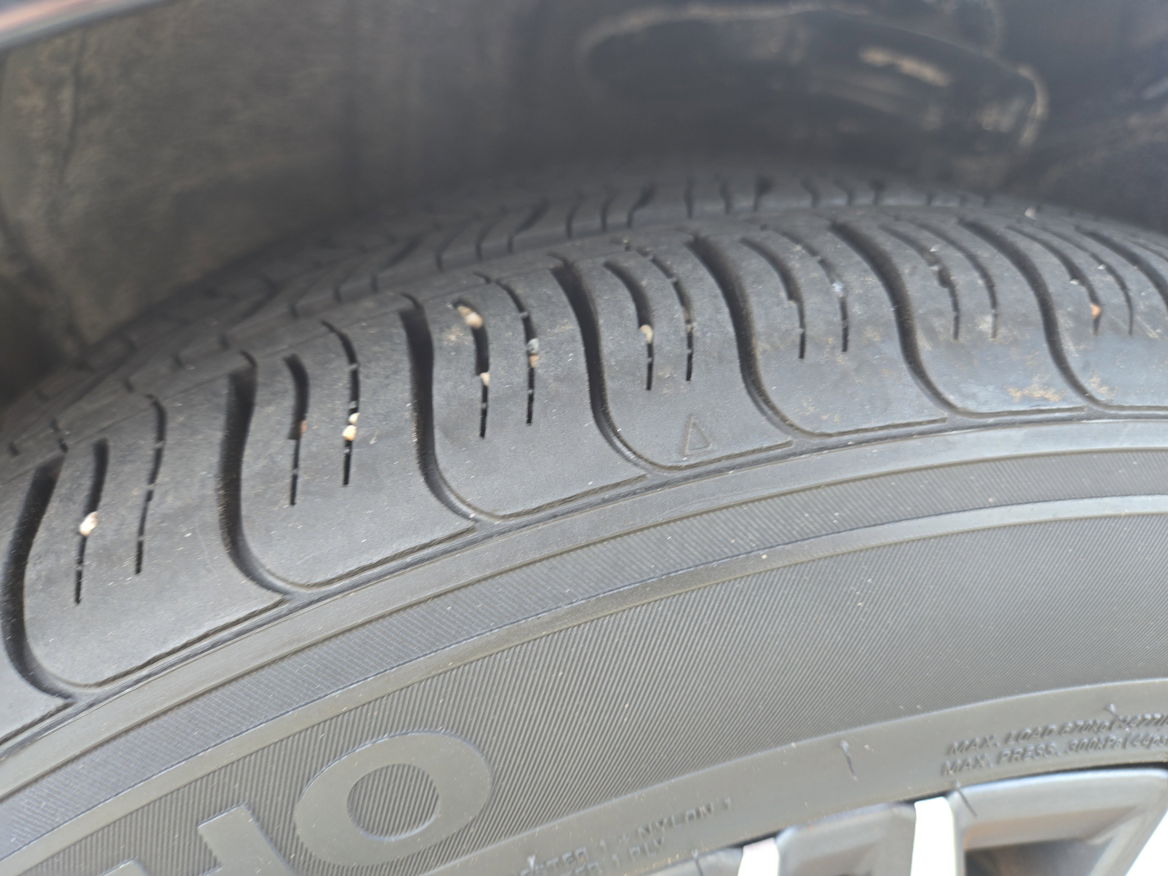 Used 2024 Nissan Altima 2.5 SV image 13