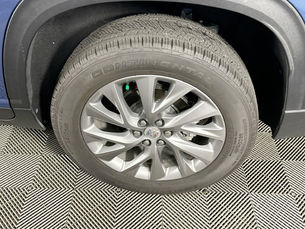 Used 2025 Buick Enclave Preferred FWD image 36