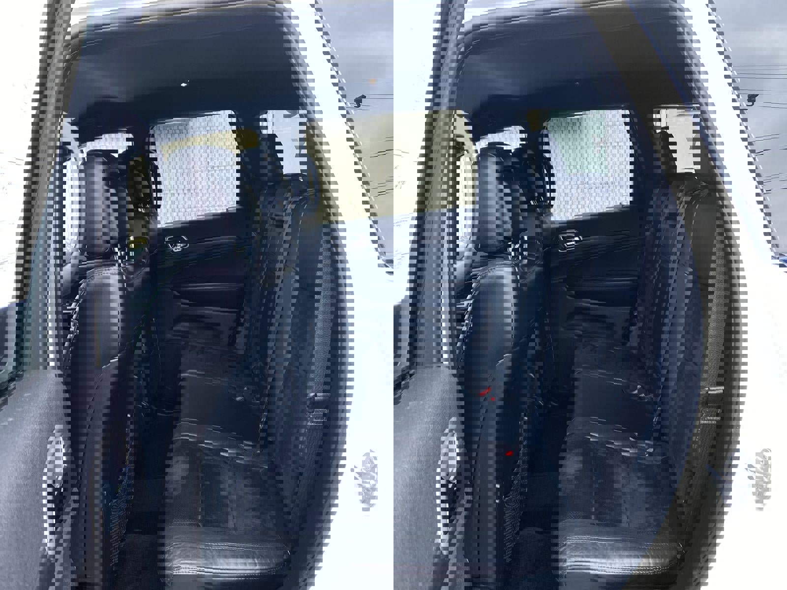 Used 2017 Jeep Grand Cherokee Altitude image 16