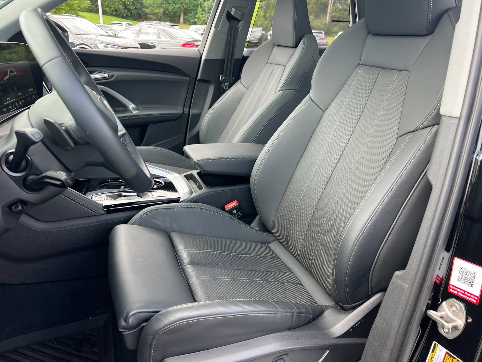 Used 2025 Audi Q5 Premium Plus w/ Premium Plus AWD/4WD image 24
