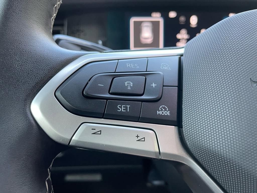 Certified 2025 Volkswagen Tiguan S image 7