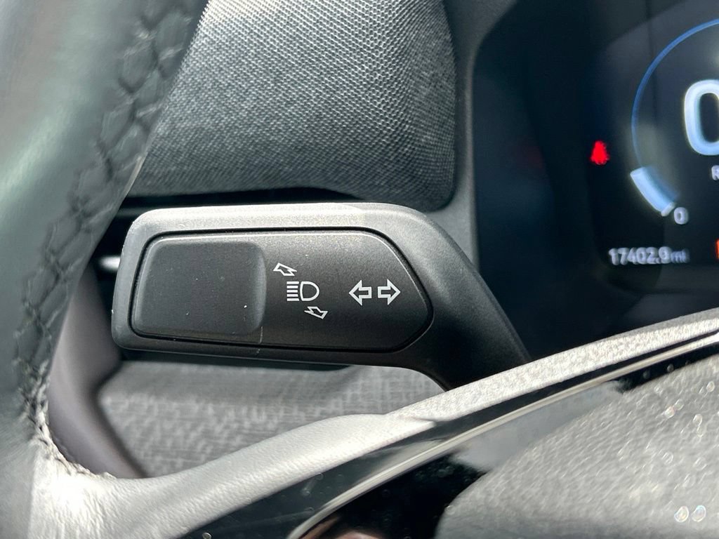 Used 2026 Ford Explorer Platinum RWD image 27
