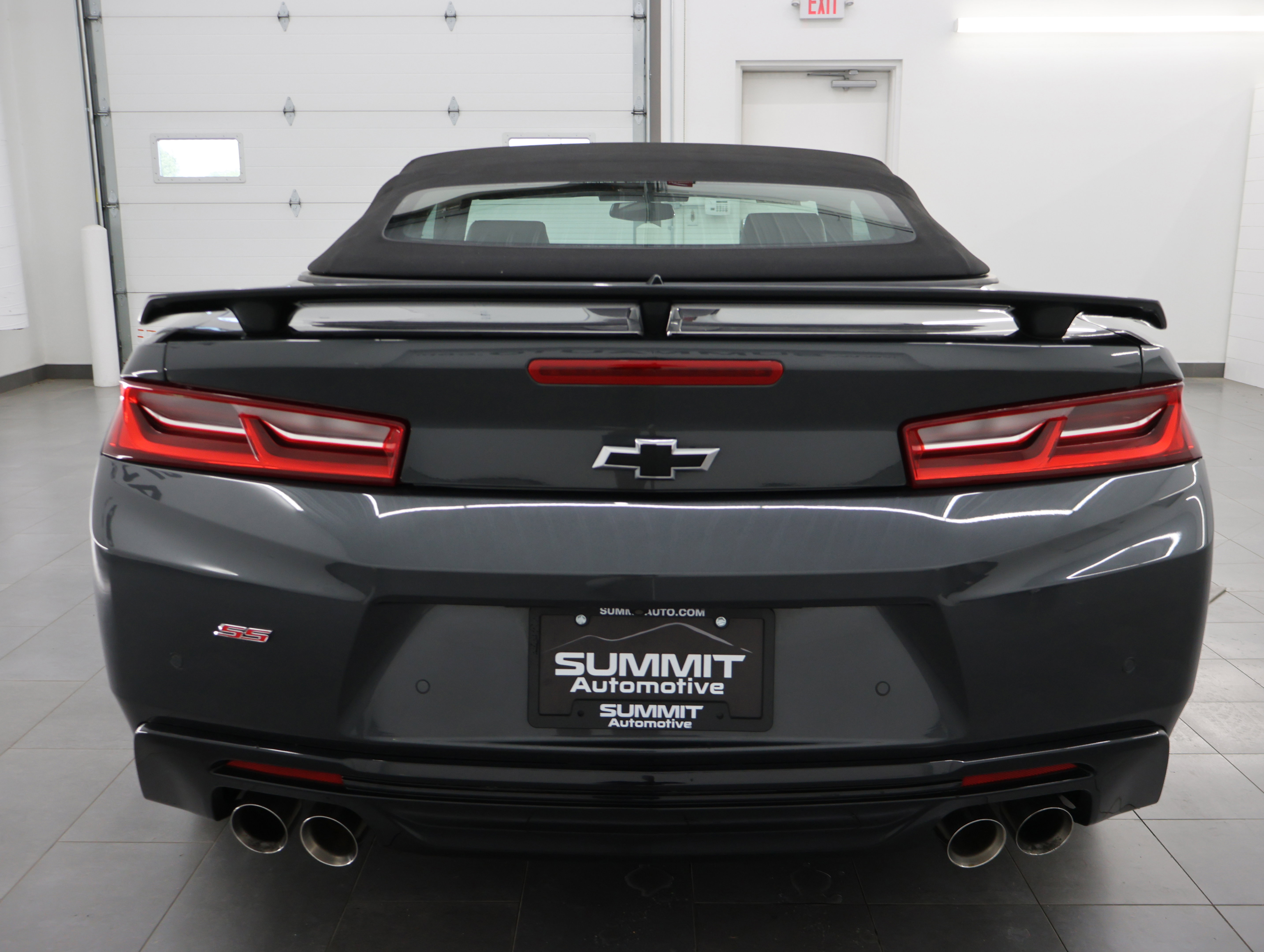 Used 2016 Chevrolet Camaro SS RWD image 28