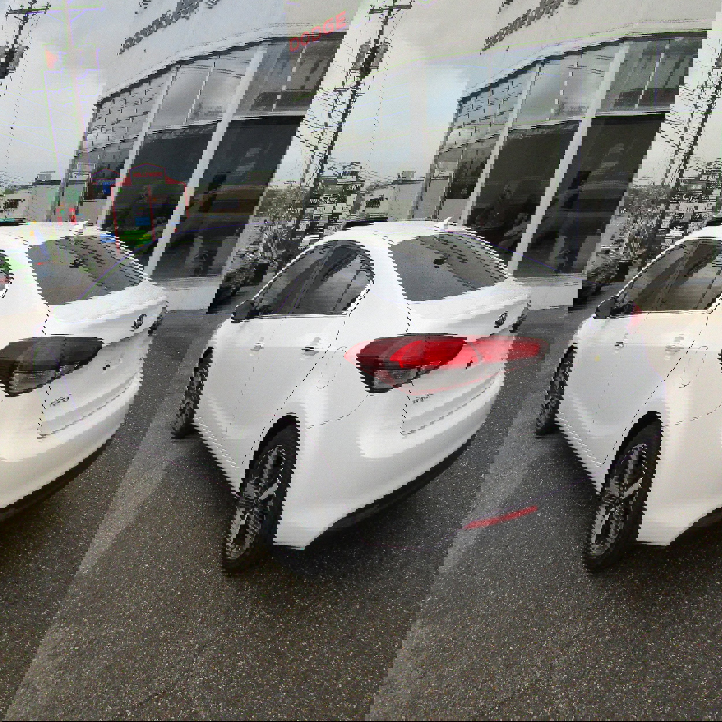 Used 2017 Kia Forte EX image 5