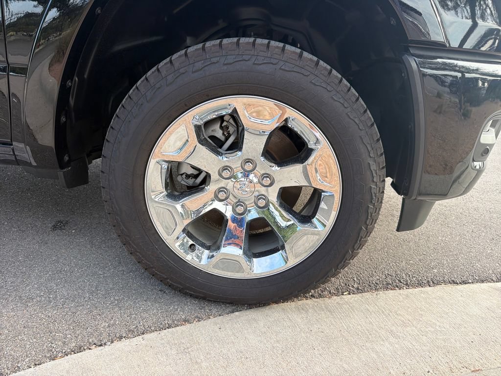 New 2025 RAM 1500 Lone Star AWD/4WD image 14