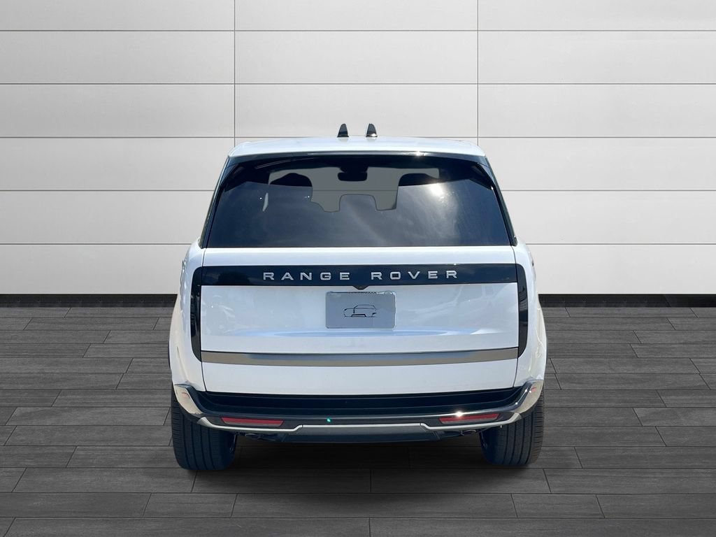 New 2026 Land Rover Range Rover Long Wheelbase SE AWD/4WD image 4