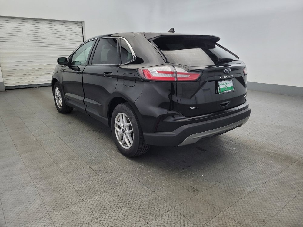 Used 2023 Ford Edge SEL image 5