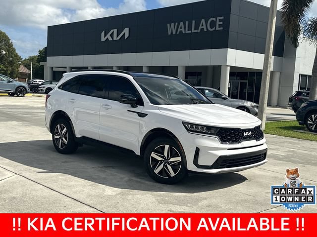 Certified 2023 Kia Sorento S w/ Panoramic Sunroof Package FWD image 1