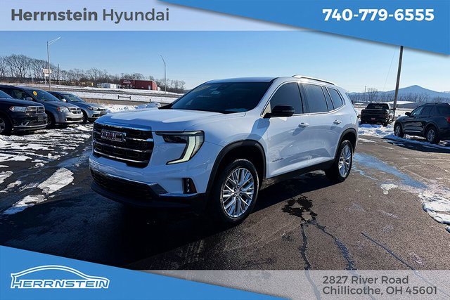 Used 2024 GMC Acadia Elevation image 3