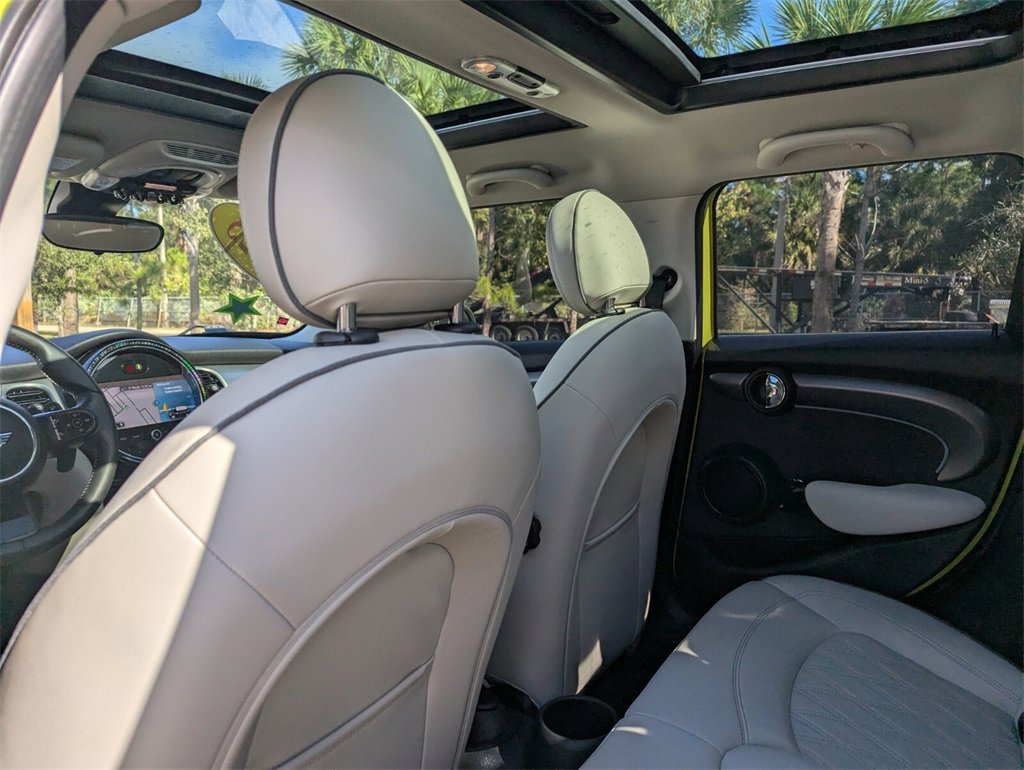 Used 2023 MINI Cooper S w/ Signature Upholstery Package image 23