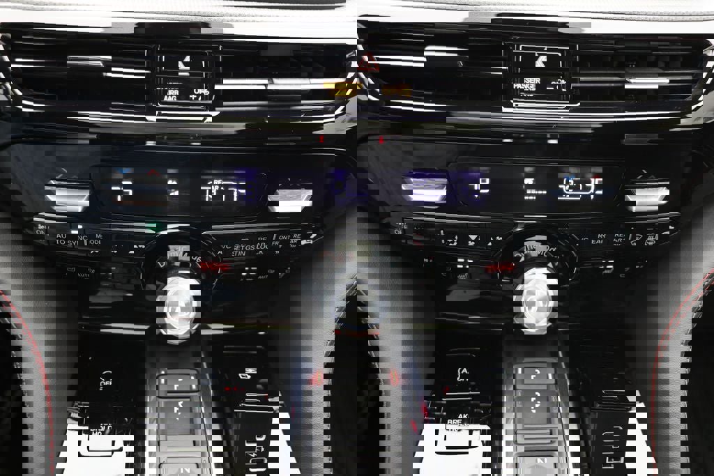 Used 2022 Acura MDX A-Spec image 25