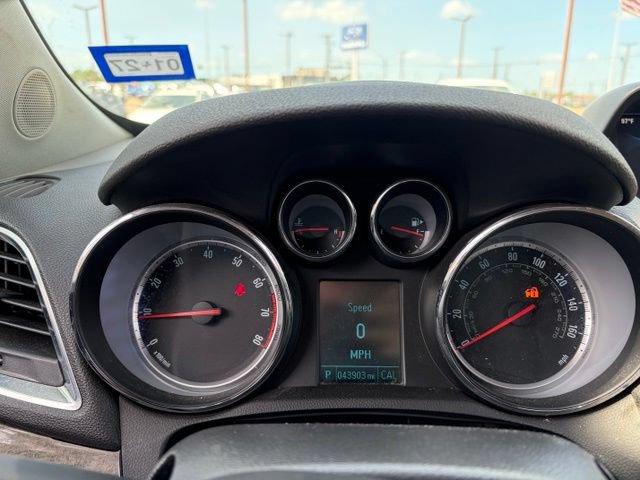 Used 2015 Buick Encore Leather FWD image 9