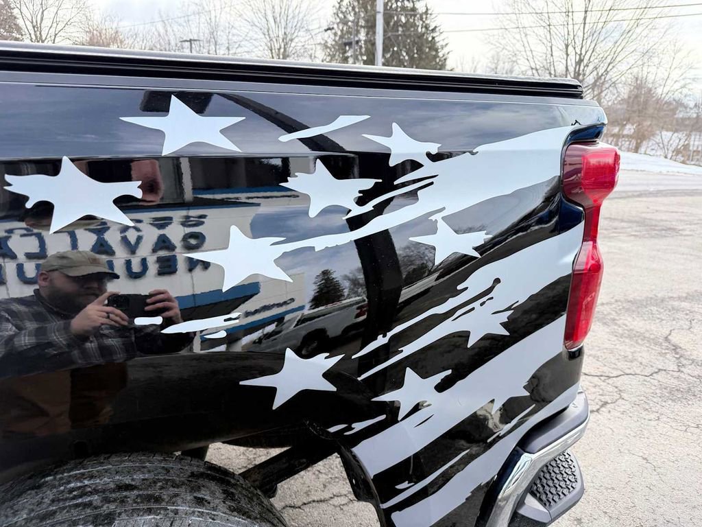 Used 2023 Chevrolet Silverado 1500 LT image 26