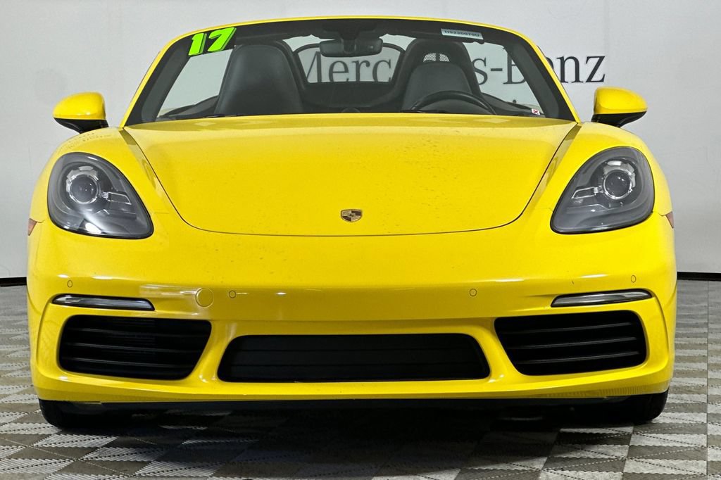 Used 2017 Porsche 718 Boxster RWD image 9