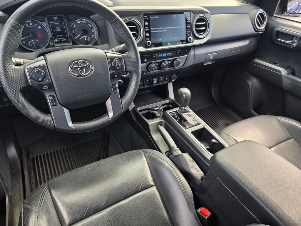 Certified 2023 Toyota Tacoma TRD Off-Road w/ TRD Premium Off Road Package AWD/4WD image 6