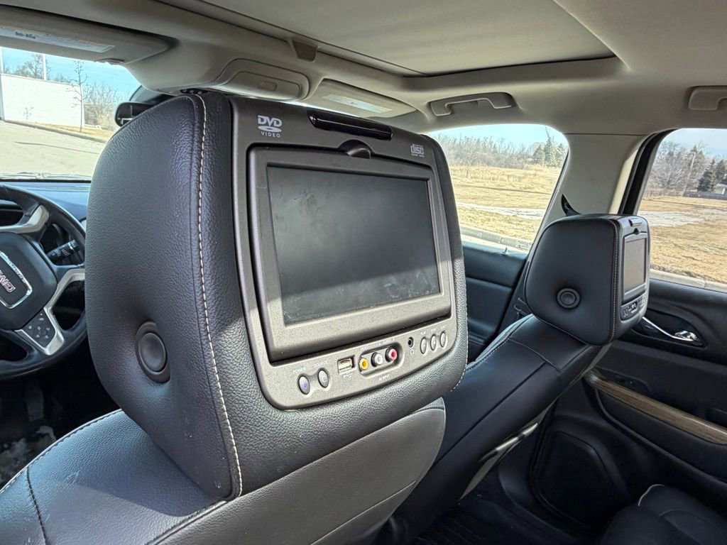 Used 2017 GMC Acadia Denali w/ Technology Package image 8