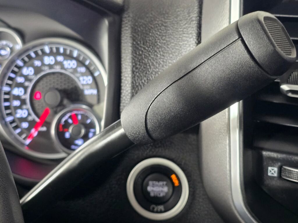 Used 2024 RAM 2500 Big Horn image 31