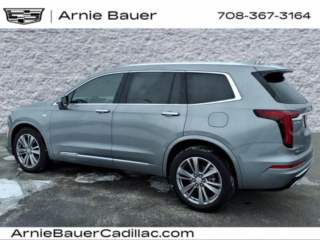 Used 2024 Cadillac XT6 Premium Luxury image 10