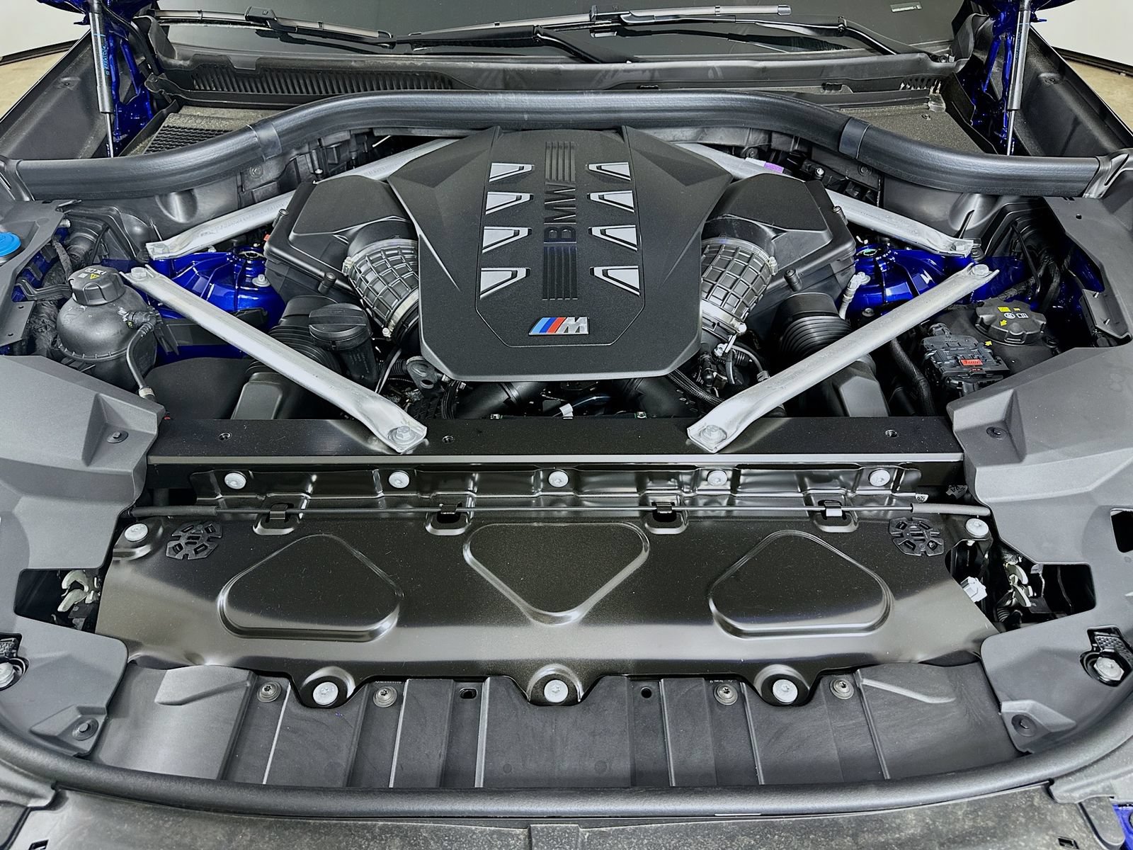 New 2026 BMW X5 M60i AWD/4WD image 13