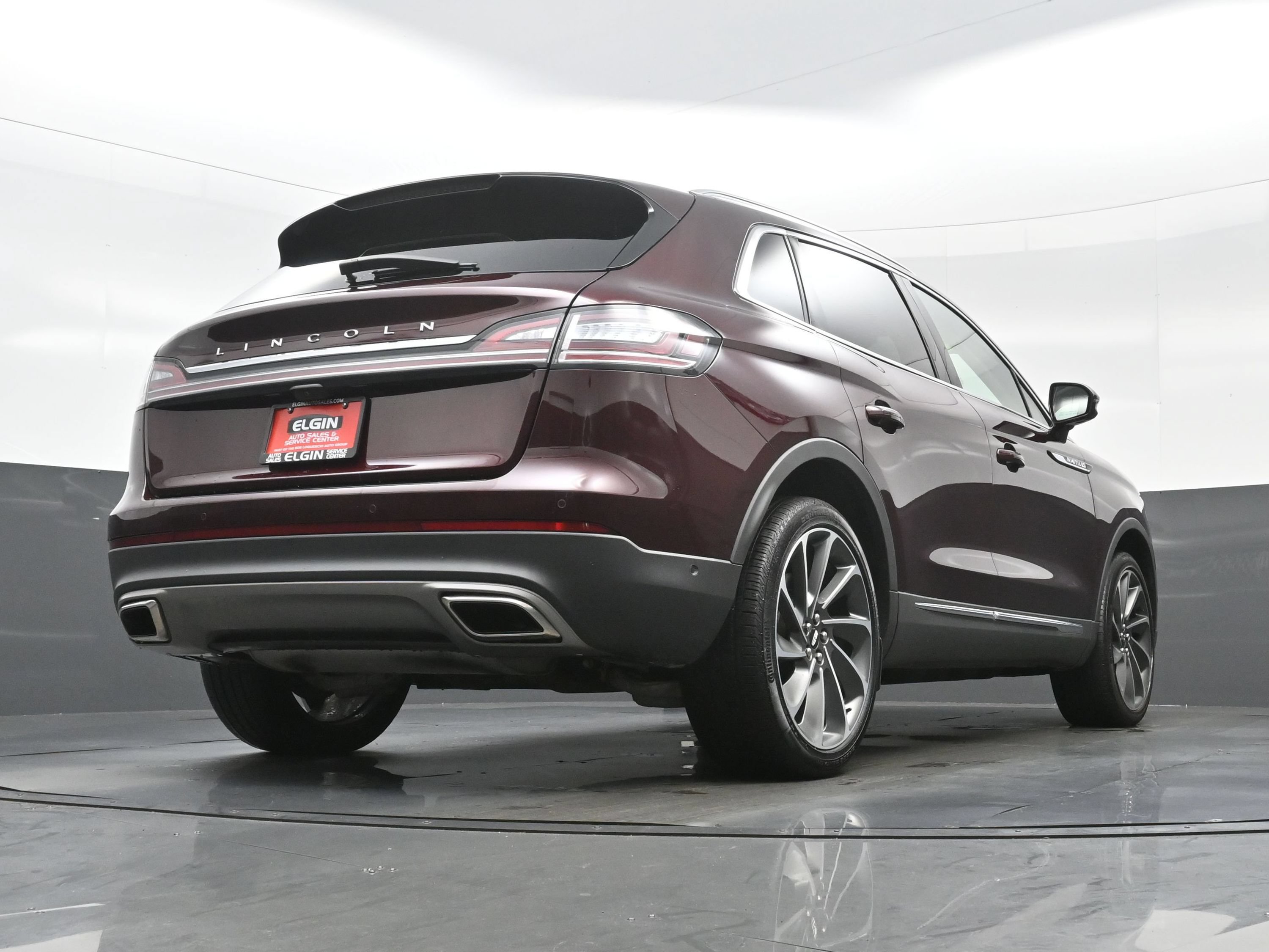 Used 2023 Lincoln Nautilus Reserve w/ Equipment Group 202A AWD/4WD image 30