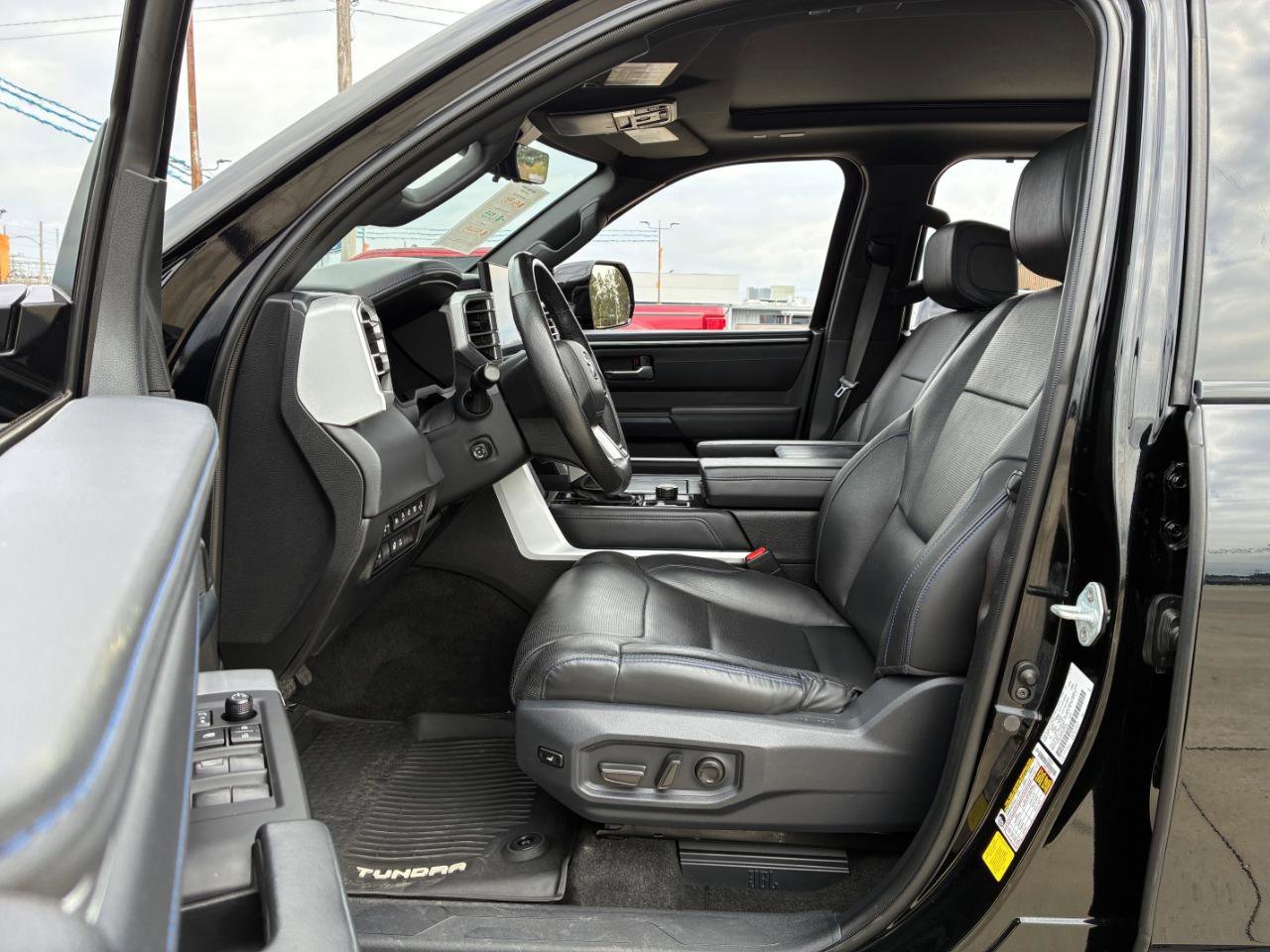 Used 2023 Toyota Tundra Platinum AWD/4WD image 14