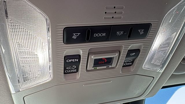 Used 2023 Toyota RAV4 XLE w/ Convenience Package image 16