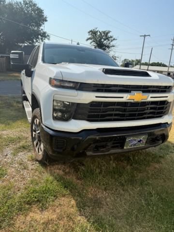 Used 2024 Chevrolet Silverado 2500 Custom w/ Custom Value Package AWD/4WD image 10
