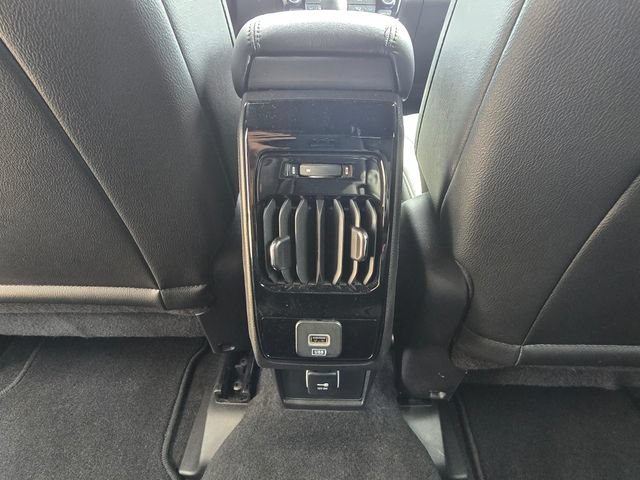 Used 2026 Jeep Compass Limited AWD/4WD image 33