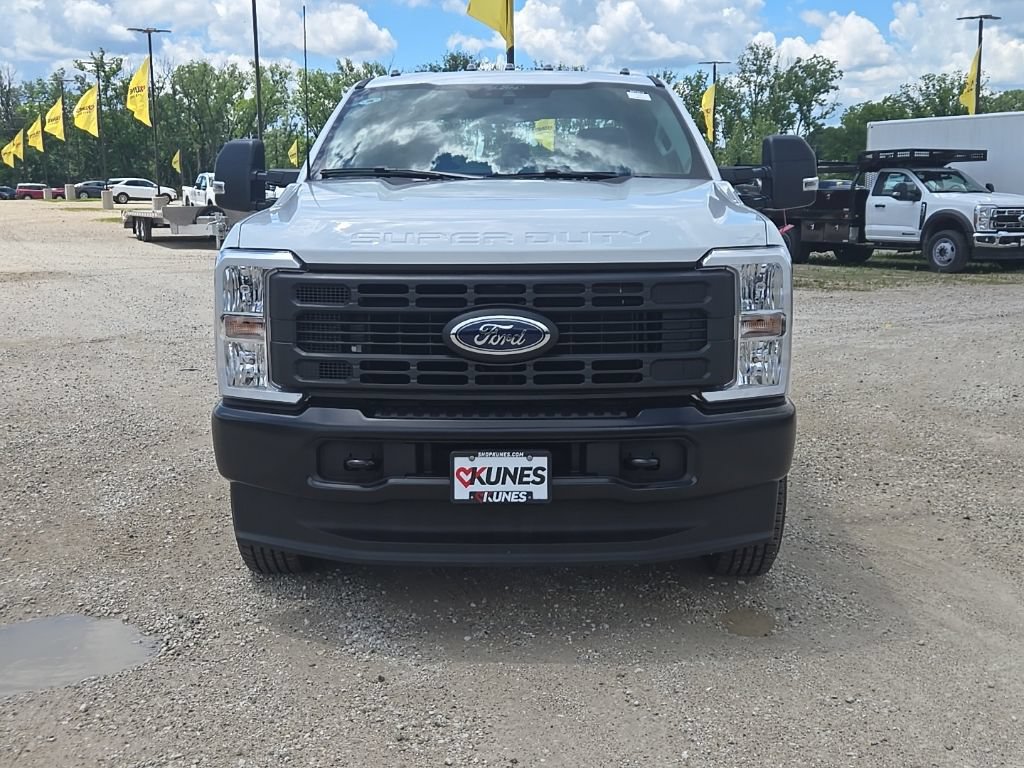 New 2026 Ford F350 XL w/ XL Driver Assist Package AWD/4WD image 9