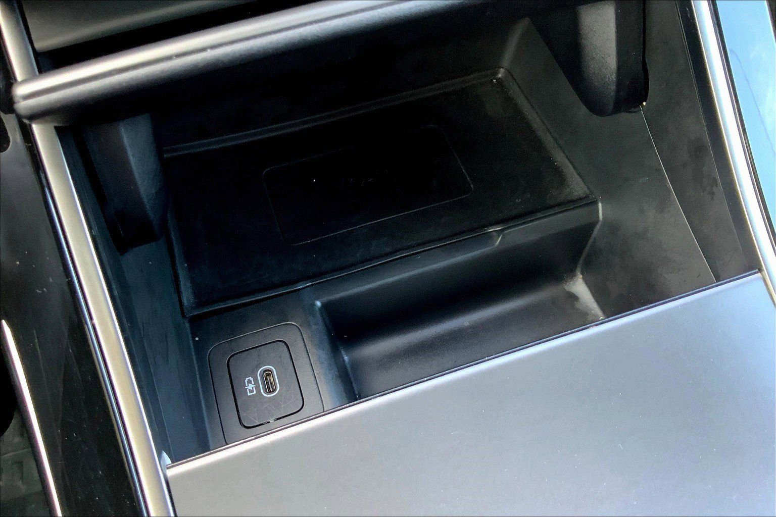 Used 2024 Land Rover Range Rover Evoque Dynamic SE image 34