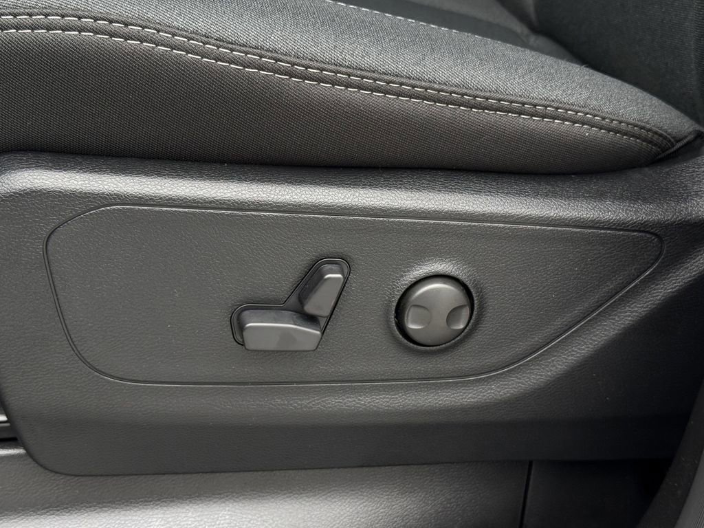 New 2026 RAM 1500 Lone Star AWD/4WD image 25
