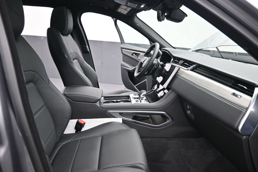 New 2026 Jaguar F-PACE R-Dynamic S AWD/4WD image 5