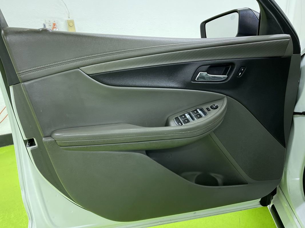 Used 2017 Chevrolet Impala LS image 3