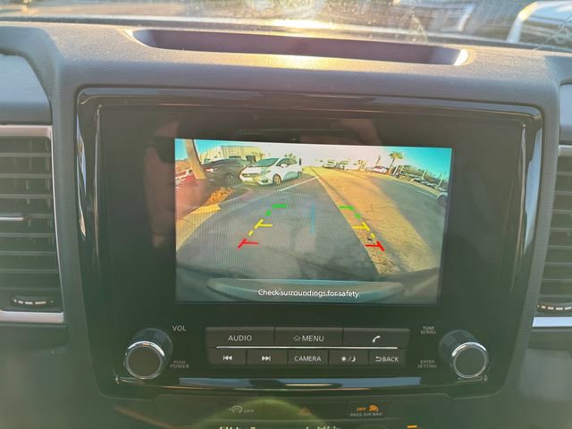 Used 2024 Nissan Frontier SV w/ SV Convenience Package image 17