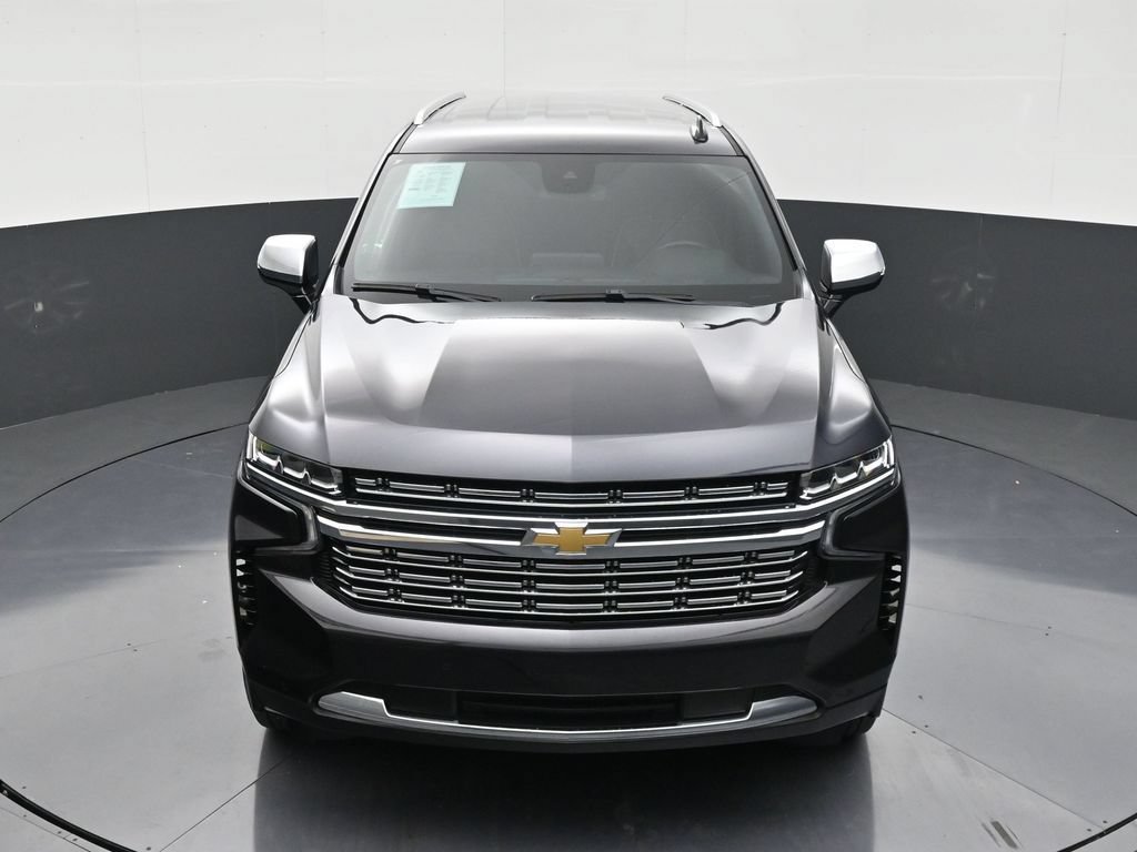Used 2024 Chevrolet Suburban Premier AWD/4WD image 19