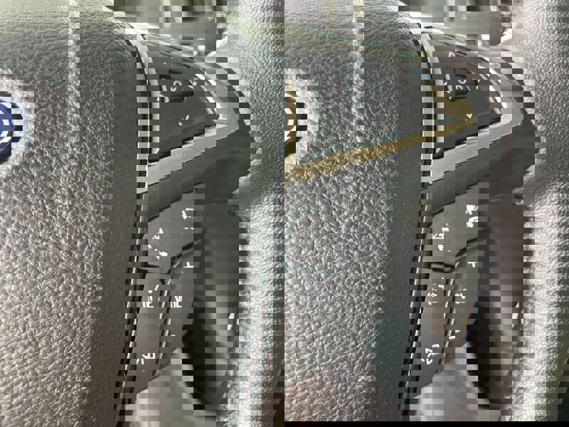 Used 2018 Ford Edge SEL w/ Equipment Group 201A image 22