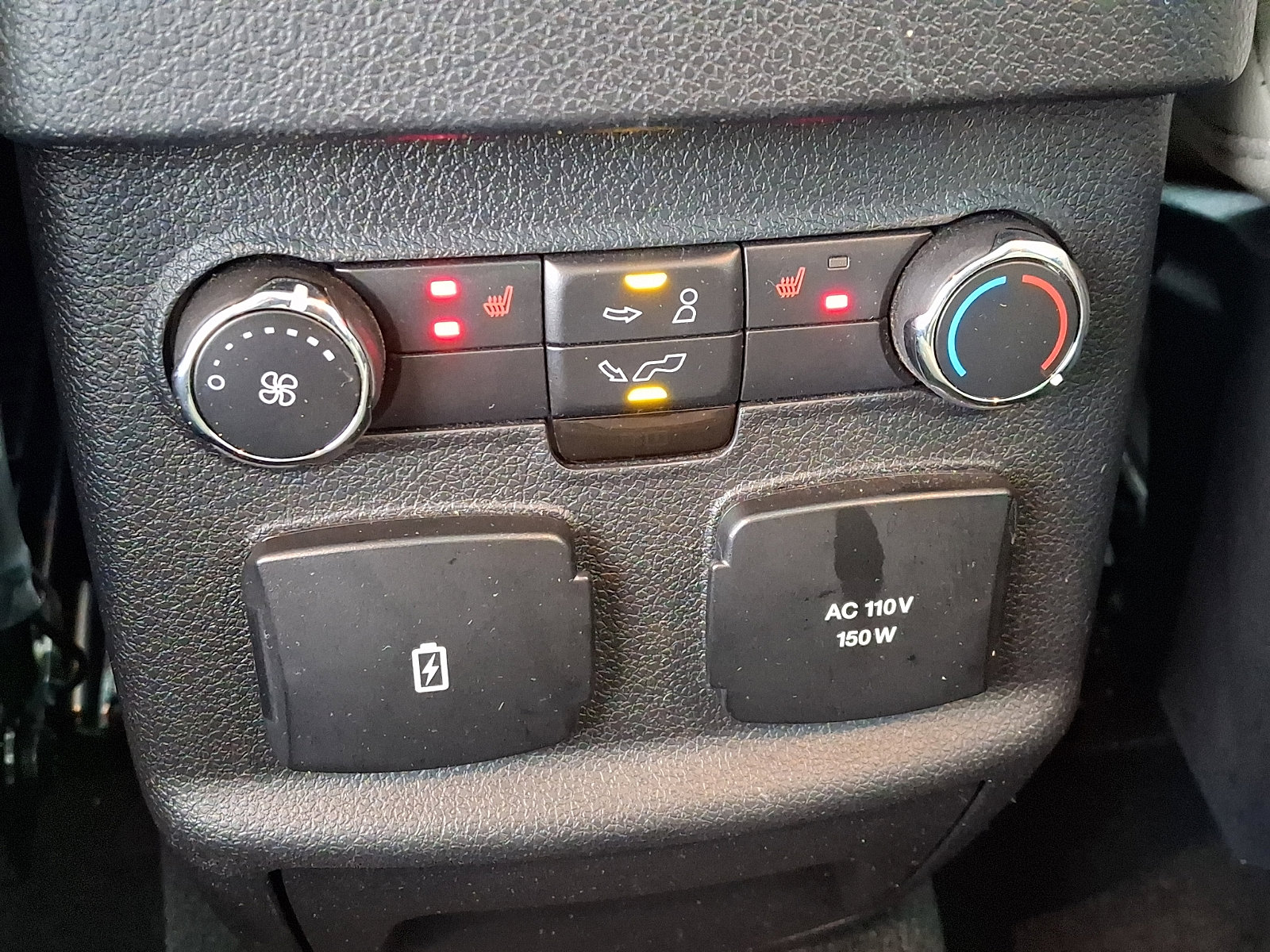 Used 2016 Ford Explorer Platinum image 12