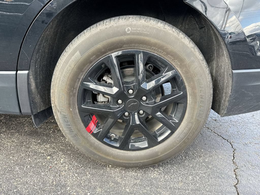 Used 2024 Chevrolet Equinox LT w/ LPO, Floor Liner Package FWD image 10