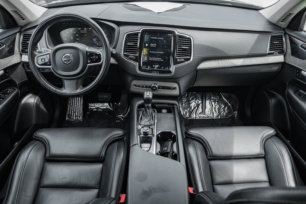 Used 2022 Volvo XC90 T6 Inscription w/ Climate Package image 18