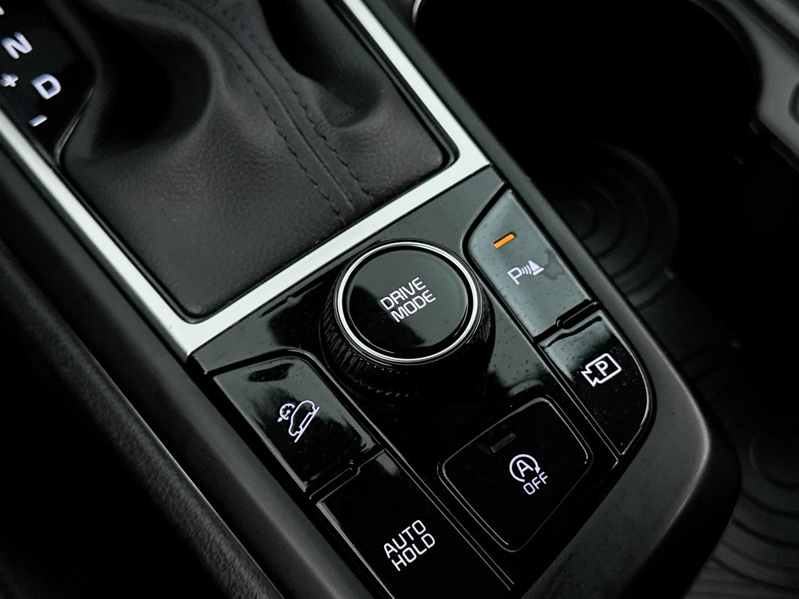 Certified 2025 Kia Sportage LX FWD image 8