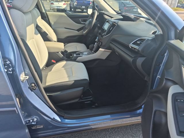 Used 2022 Subaru Forester AWD/4WD image 34