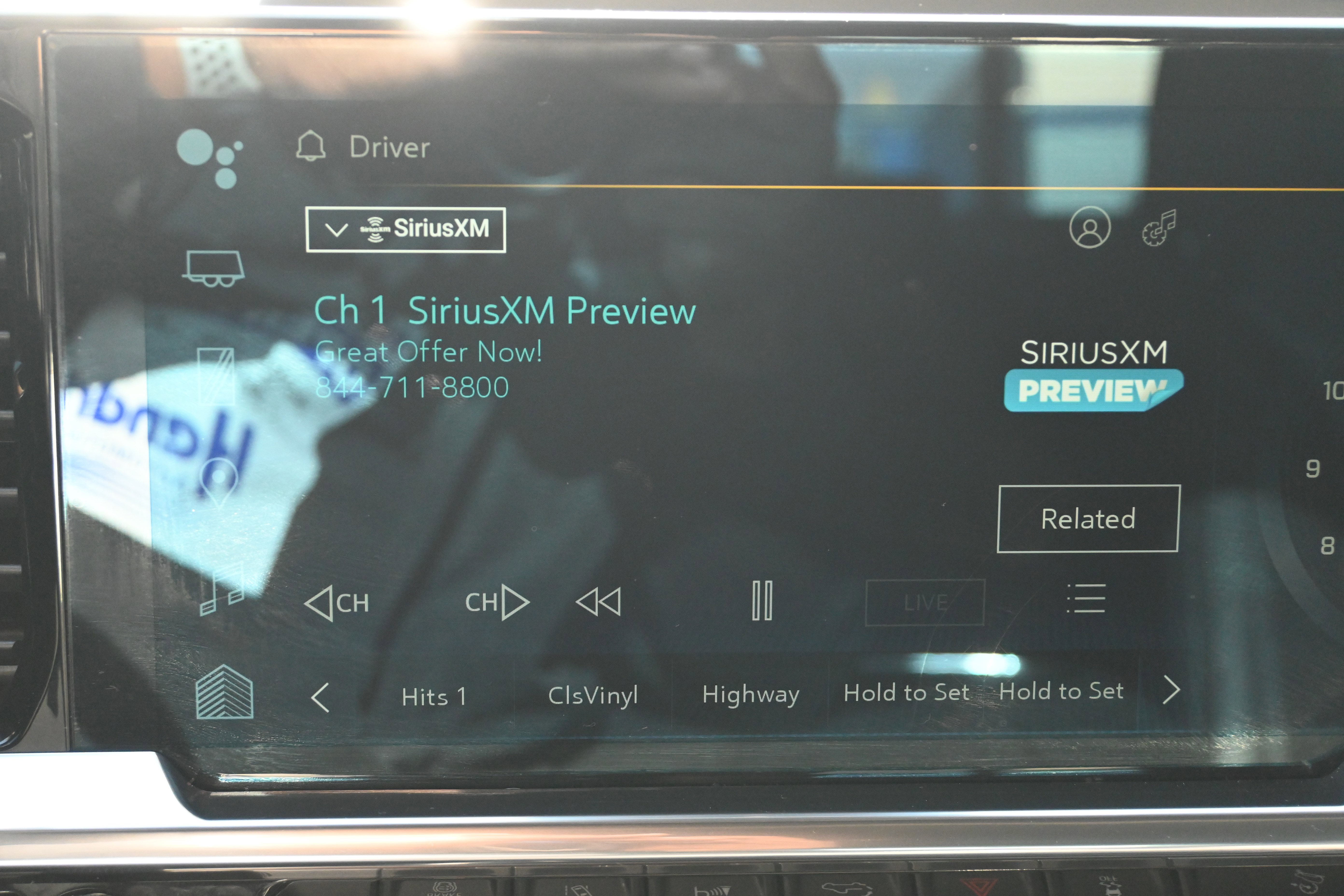 Used 2024 Chevrolet Silverado 2500 LT w/ Midnight Edition image 23