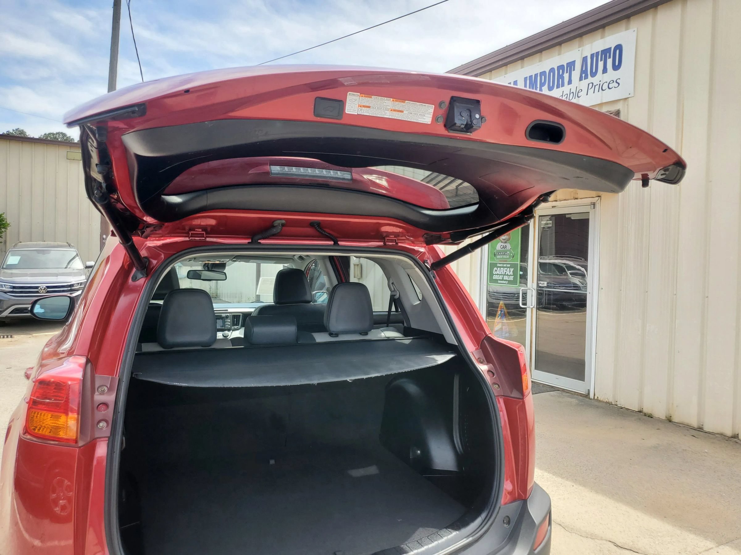 Used 2015 Toyota RAV4 Limited w/ Technology Package FWD image 62